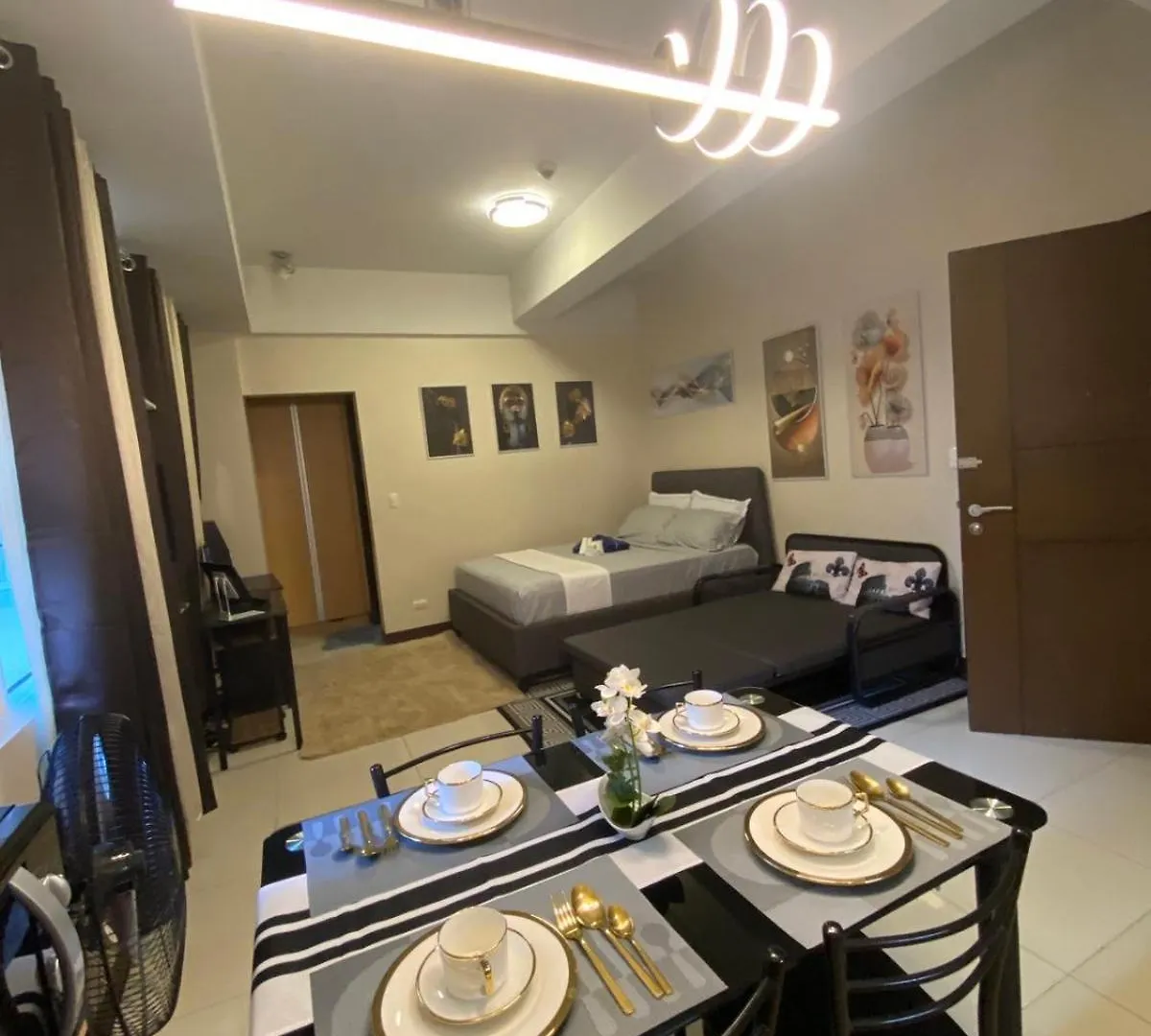 J&G Condotel Manila Apartment