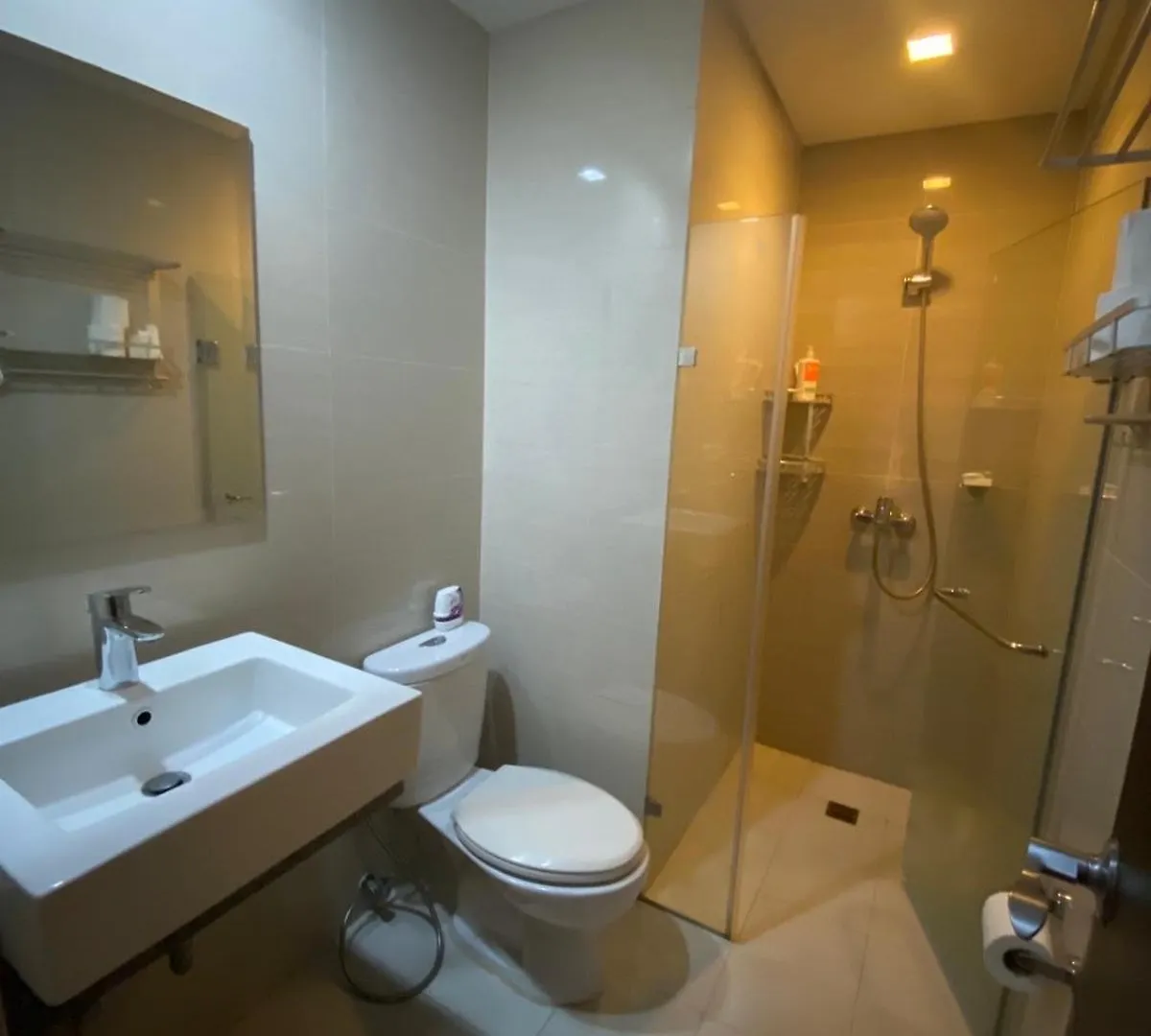 Apartment J&G Condotel Manila